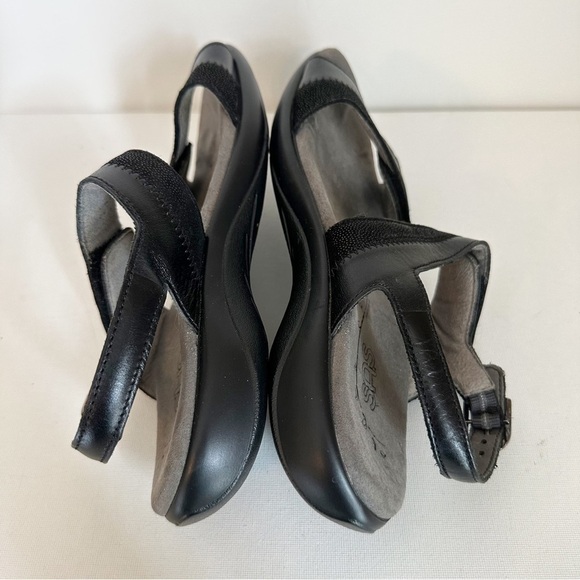 SAS Nudu Strap Tripad Comfort Sandals in Midnight Black - Size 7.5 - Picture 10 of 14